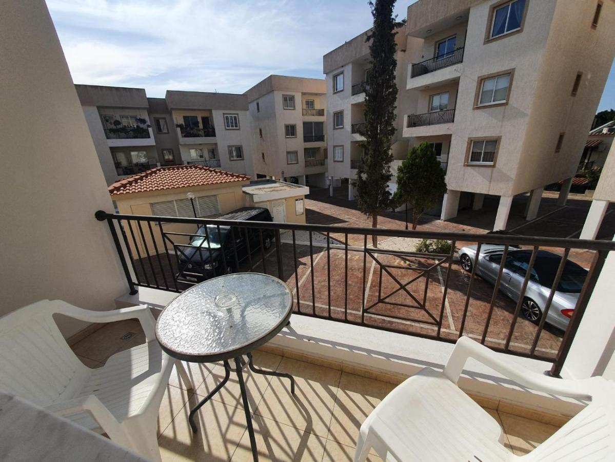 Ancient Paphos - Cozy Place Next To The Sea, Marina, Historical Sites, Buses, Mall, And Market Buitenkant foto